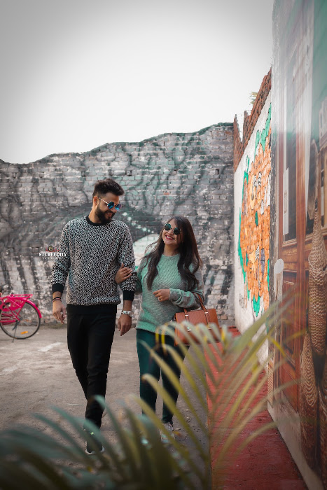 Colour wall, Delhi — pre-wedding photography by Studio City Photography, Delhi